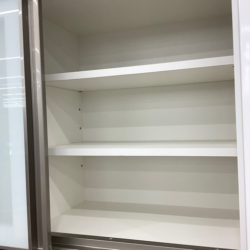 【値下げしました】2枚扉レンジボードのご紹介です