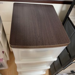収納ケース　天板付きの画像