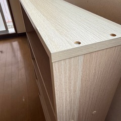 【格安】
コミックラック　本棚 大容量の画像