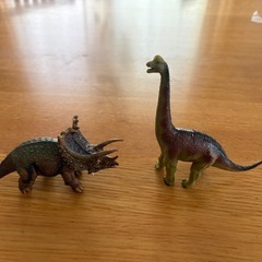 恐竜　フィギュアの画像