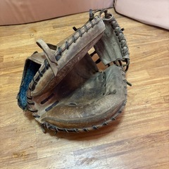 硬式キャッチーミットの画像