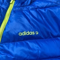 adidas  ジャンパーの画像