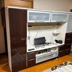 テレビボードの画像