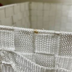 【決まりました】白い入れ物  ４個の画像