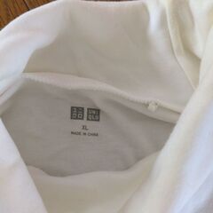 ◯UNIQLOメンズカットソー長袖の画像