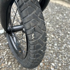 スパーキー（Sparky） キックバイク（12インチ）※前輪交換要の画像