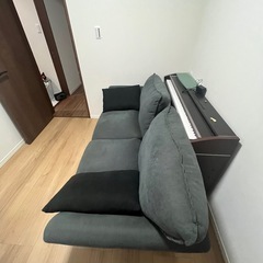 ソファの画像