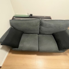 ソファの画像