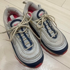 NIKE スニーカーの画像