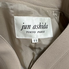 ジュンアシダ　レディーススーツ
の画像