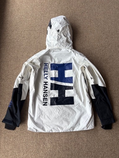 伊勢志摩　ヘリーハンセン スノボウェアL