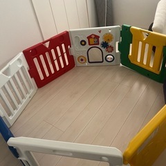 ベビーサークルの画像