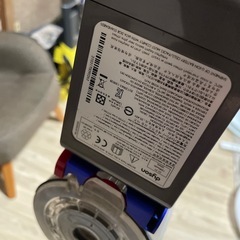 ダイソン　コードレス掃除機セットの画像