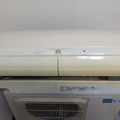 ルームエアコン霧ヶ峰 200V  目安18畳 中古の画像