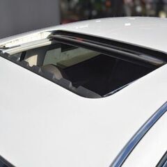日産 シーマ ハイブリッド ＶＩＰ 走行距離5.1万キロ！ 総額220万円！　ローン可！の画像