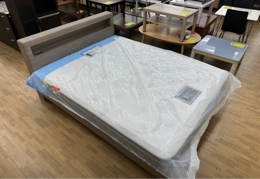 【ドリーム川西店御来店限定】新品　シモンズ　ベッド本体のみ　BSボックス　ステーションタイプ　ワイドダブルサイズ／クリーニング済み【2125690000000261】
