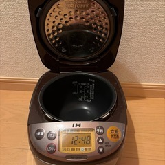ZOJIRUSHI象印　炊飯器　3合炊きの画像