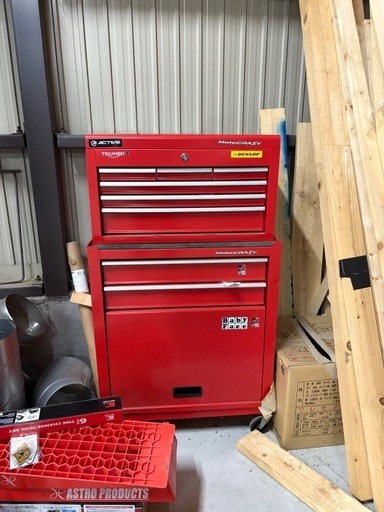 ツールキャビネット　工具箱