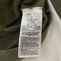 GAP 恐竜セーター　L キッズの画像