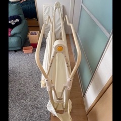 オムツ替え台の画像