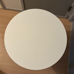 コーヒーテーブルの画像