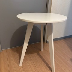 コーヒーテーブルの画像