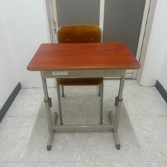 美品　学校机と椅子　1セット　3500円の画像