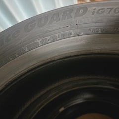 新品　スタッドレスタイヤ　アイスガード7 155/65R14 75Qの画像