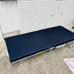 折りたたみベッド シングルサイズの画像