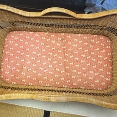 籐ラタン  ゆりかご　ベビーベッドの画像