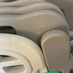 iFam ベビーサークル クジラデザイン　扉含め10枚　スタンドオプション付の画像