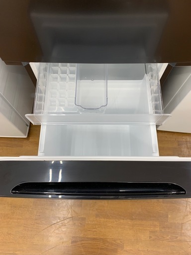 90分の無料軽トラック貸出サービス！【REFAGE】2ドア冷蔵庫（YRZ-F15LK）のご紹介です!