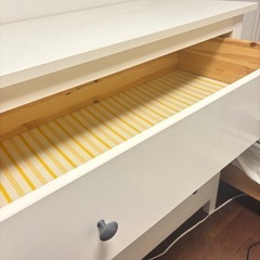 IKEA 難あり
チェストの画像