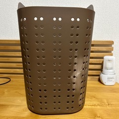 洗濯カゴの画像