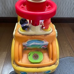 アンパンマンの車？の画像
