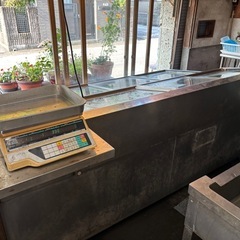 陳列冷蔵ショーケースの画像