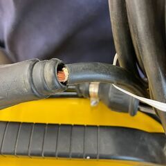 中古工具　直流インバーター溶接機　SUZUKIDの画像