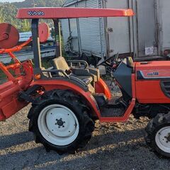 鹿児島発　クボタ　18馬力　ディーゼルトラクターGB１８　モンローオート　多少訳アリの画像