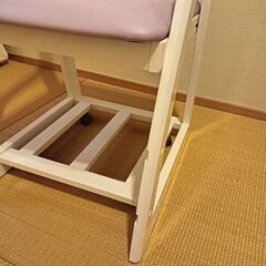 ニトリ　学習机用椅子の画像