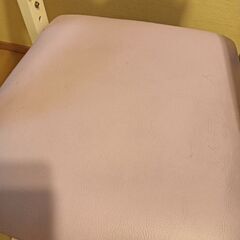 ニトリ　学習机用椅子の画像