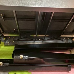 (未使用）ピアノ椅子の画像