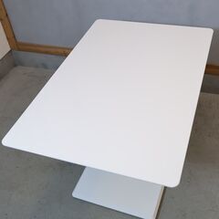 Ndstyle(野田産業)のTETTO(テット) リビングダイニング兼用昇降式テーブルです。リビングでもダイニングでも使える高さ調整可能なリフティングテーブルは在宅ワークのパソコンデスクとしても♪ の画像
