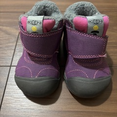 KEENベビー靴３点セットの画像