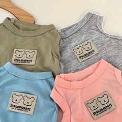 犬　Tシャツ くすみグリーン　かわいい　の画像