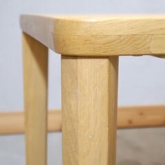 karimoku(カリモク家具)のオーク材を使用したダイニングテーブル/DU4820です。ナチュラルな質感とシンプルなデザインが魅力の食堂テーブルです♪北欧スタイルや和モダンにおススメ！の画像