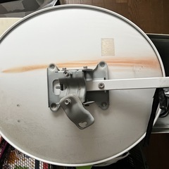 BS-110°CSアンテナの画像
