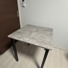 RASIK ダイニングテーブルセット 2人用の画像