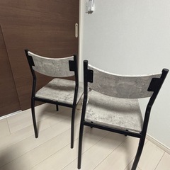 RASIK ダイニングテーブルセット 2人用の画像