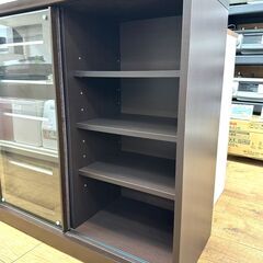 ♪ガラスのスライド扉がステキなサイドボード♪の画像