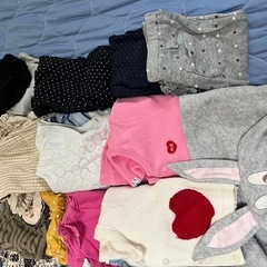 【7日まで】子供服37点セットの画像